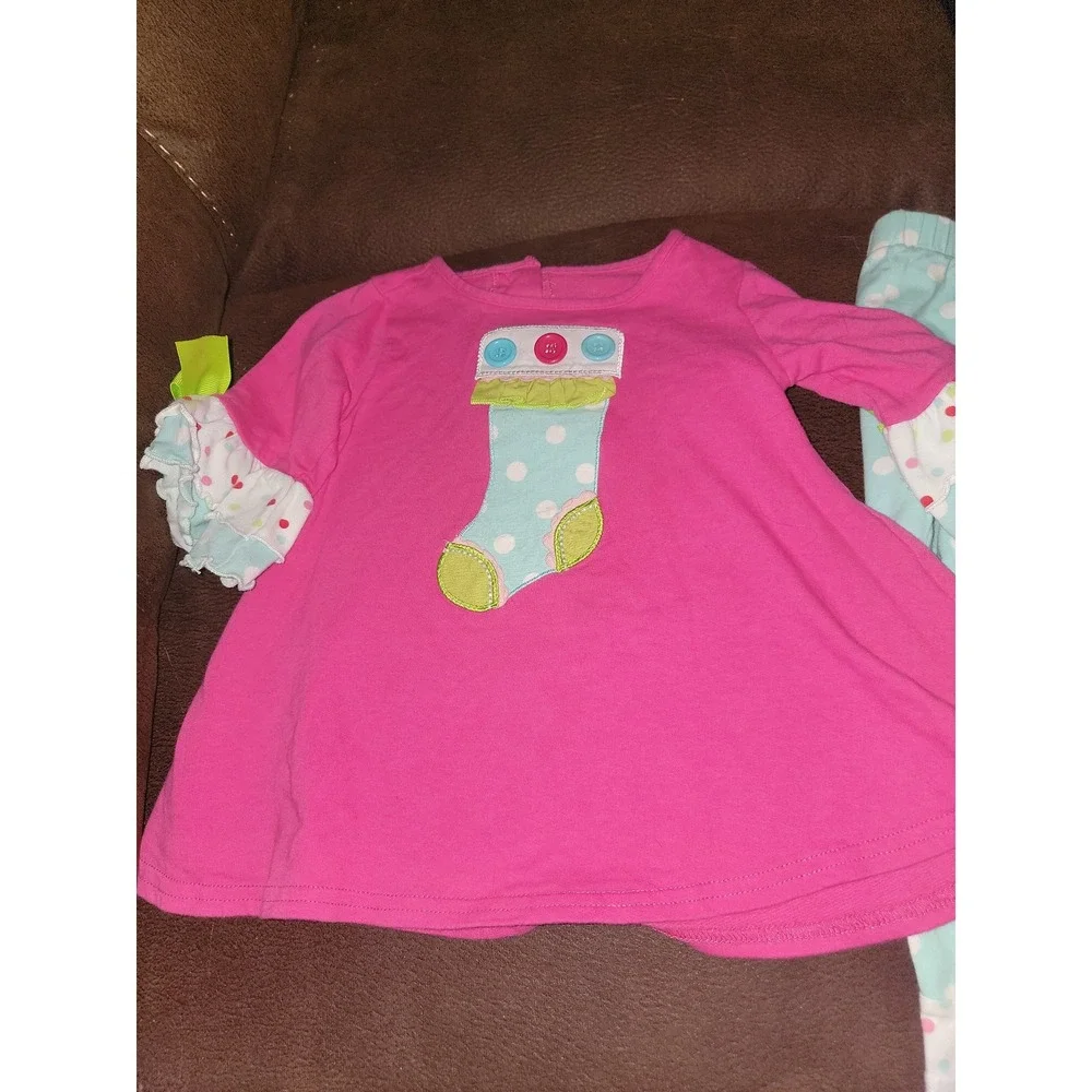 Ric rac and‎ ruffles Christmas holiday stocking top and leggings size 24 months